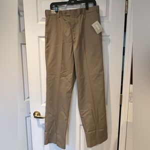 NWT Men's Khaki Pants